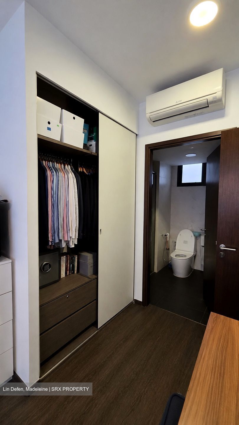 Symphony Suites (D27), Condominium #626033581